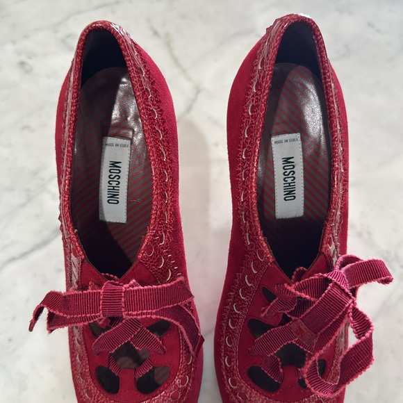 Authentic Moschino Red Suede Lace Up Bootie - Picture 8 of 12